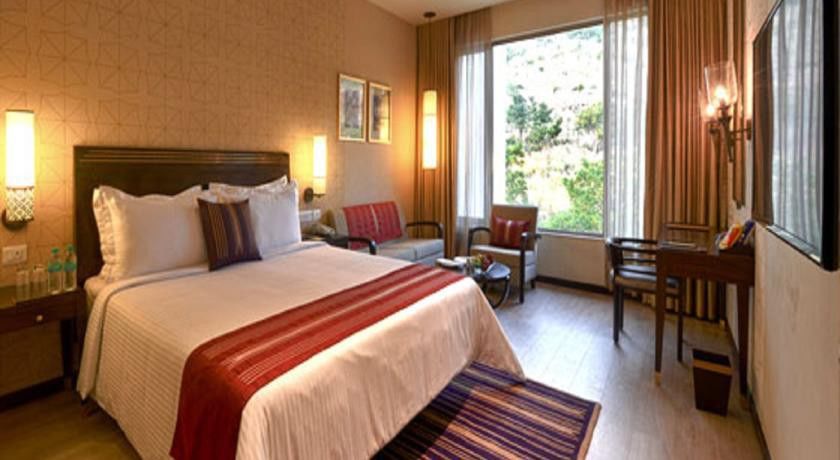 Marasa Sarovar Premiere Tirupati Exteriér fotografie A room at the Taj Bengal
