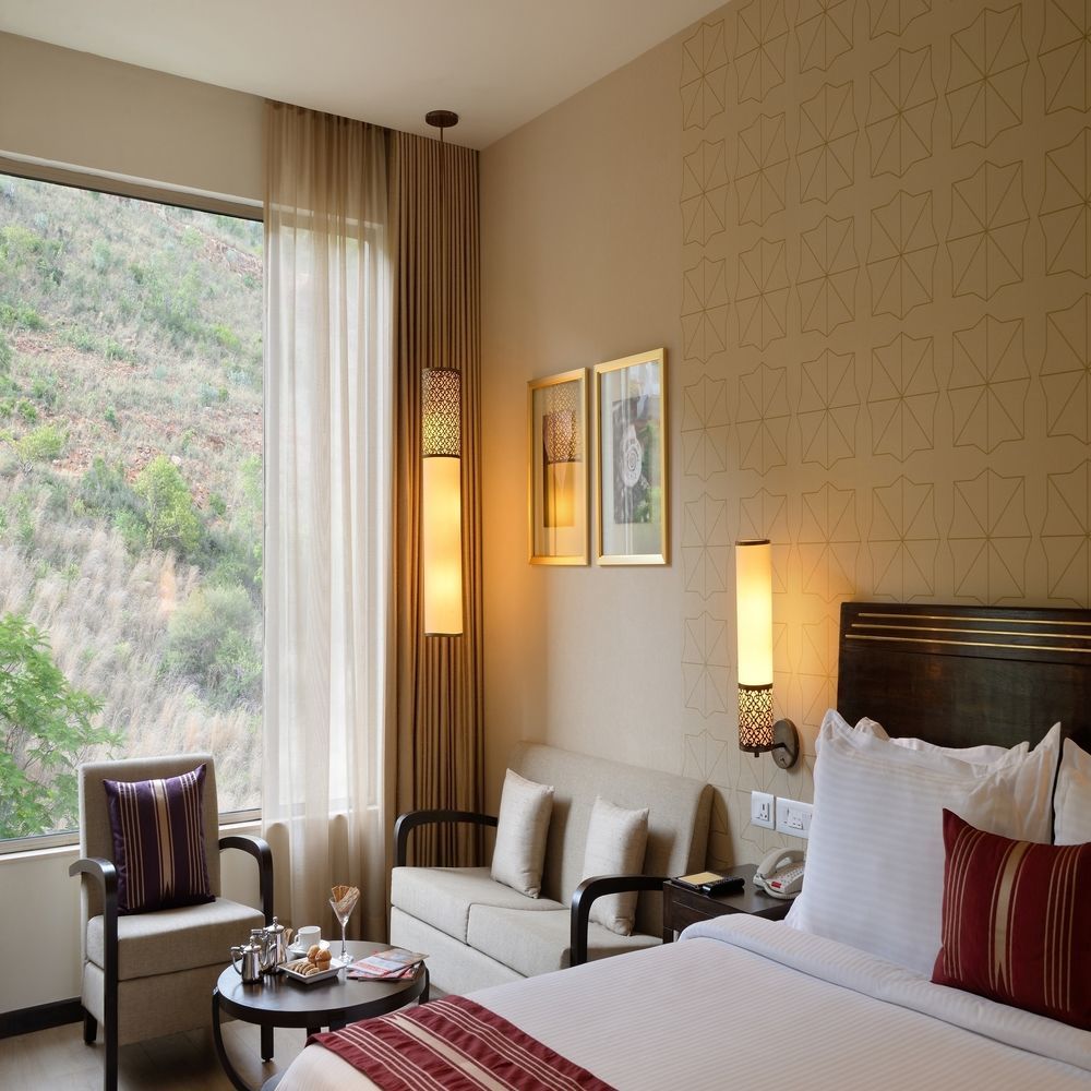 Marasa Sarovar Premiere Tirupati Exteriér fotografie A room at the Taj Bengal